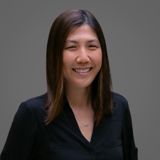 Headshot of Lauren Kimura